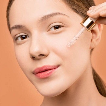 Mẹo Sử Dụng Serum Dưỡng Da Hiệu Quả Cho Chị Em Phụ Nữ