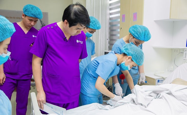 Nâng Ngực Ở Đâu Tốt Nhất Hà Nội? Review 8 Cơ Sở Thẩm Mỹ Uy Tín