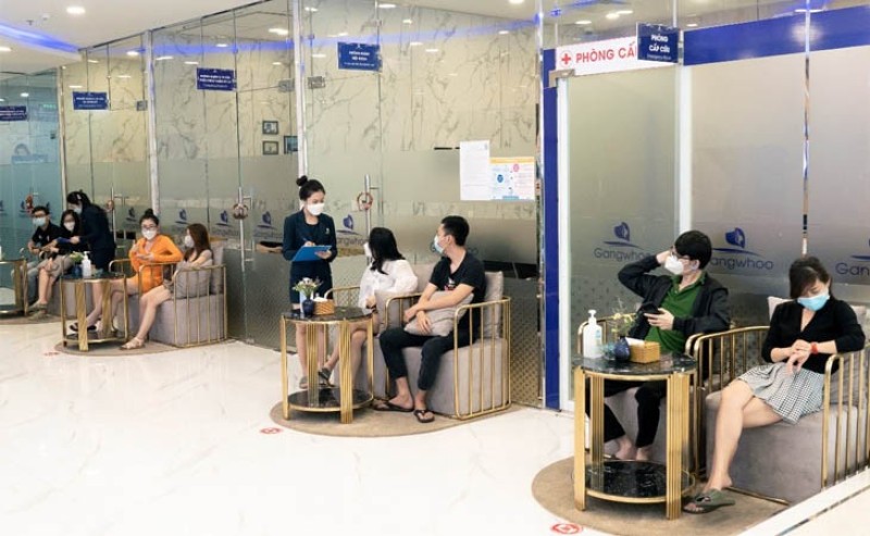 Đội ngũ nhân viên tại GangWhoo luôn tận tình với khách hàng