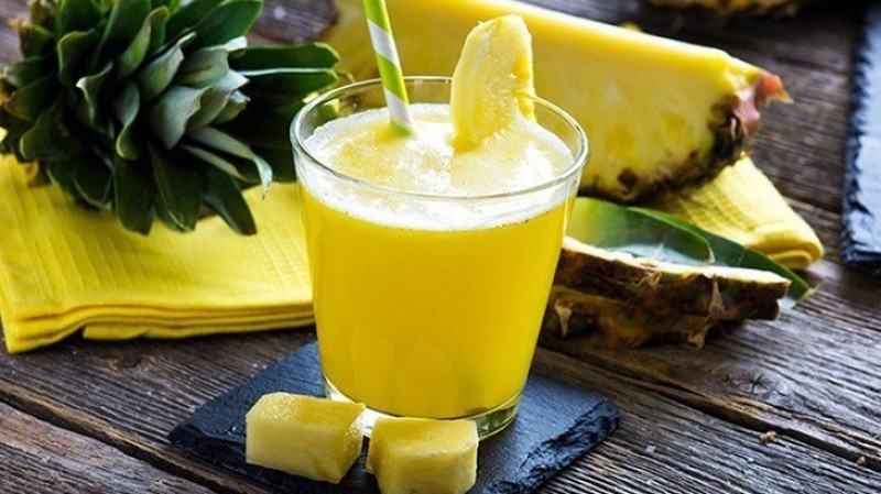 Sinh tố làm tăng vòng 1 dứa và sữa chua