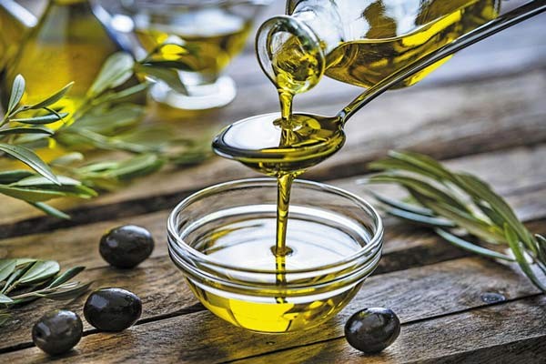 3 Cách Trị Viêm Nang Lông Bằng Dầu Oliu Hiệu Quả Tại Nhà