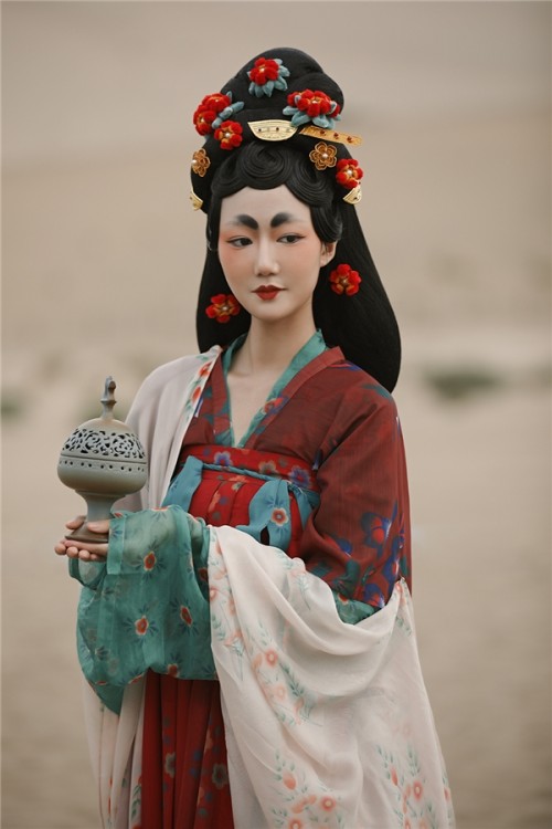 Phong Cách Đôn Hoàng Có Ý Nghĩa Gì?