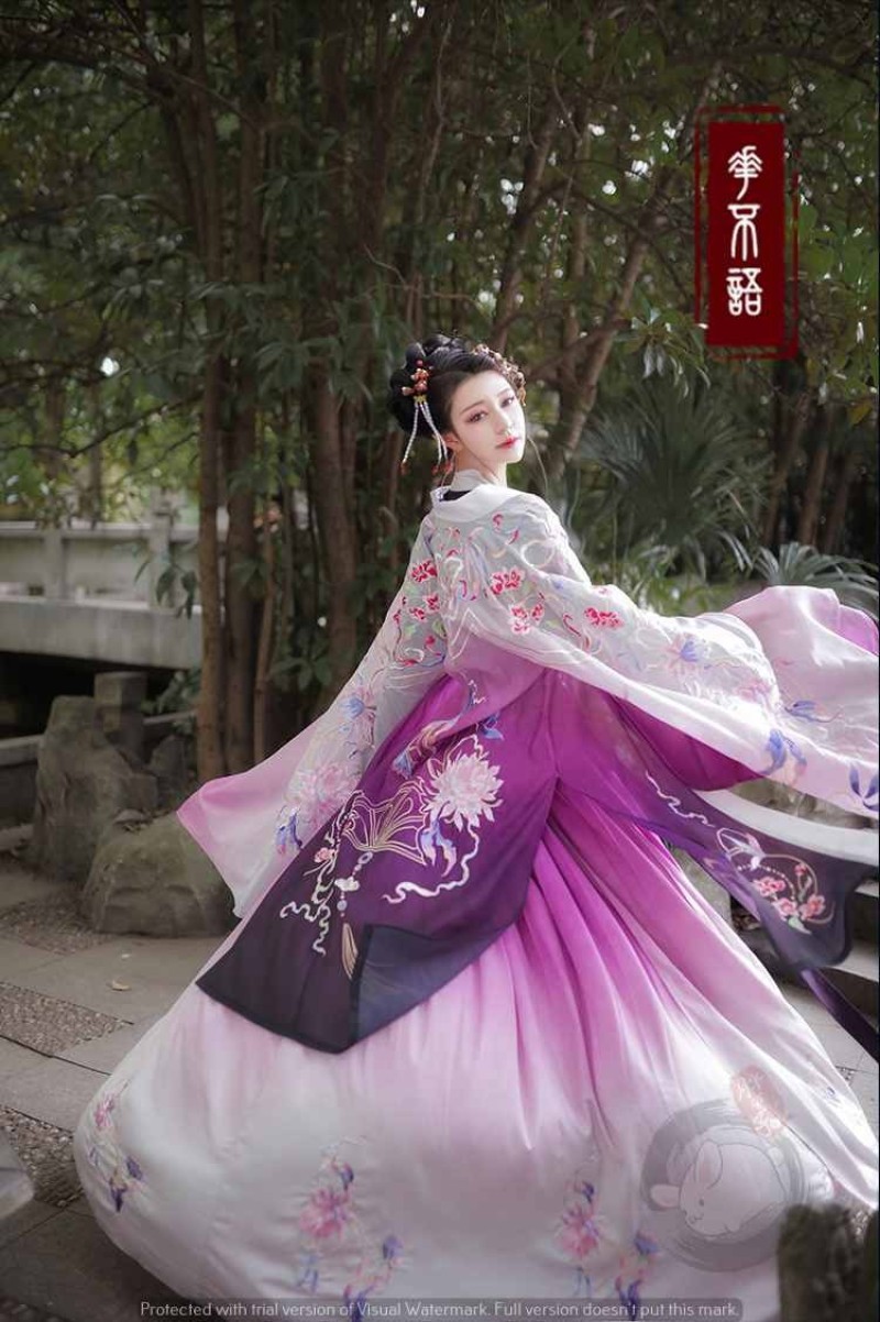 hanfu hoa bat ngu 10