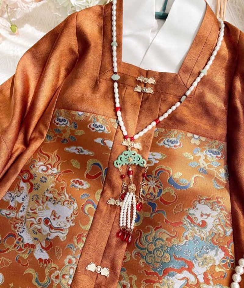 Hanfu trong Hợp phần III: Cơ thể