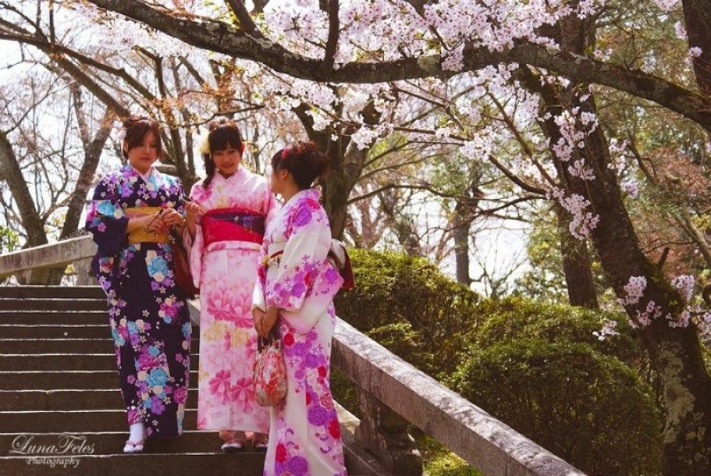 kimono