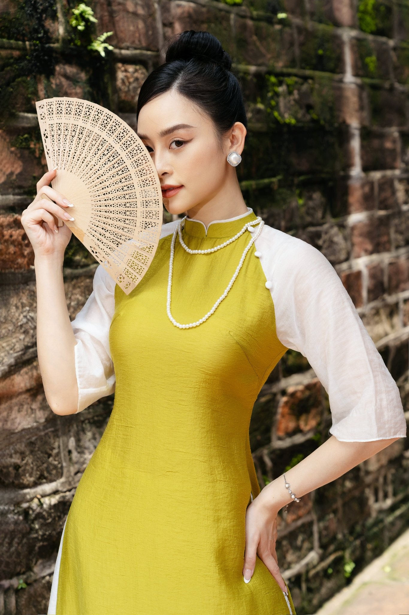 Áo Dài Việt Nam - Trang Phục Truyền Thống Niềm Tự Hào Dân Tộc Việt