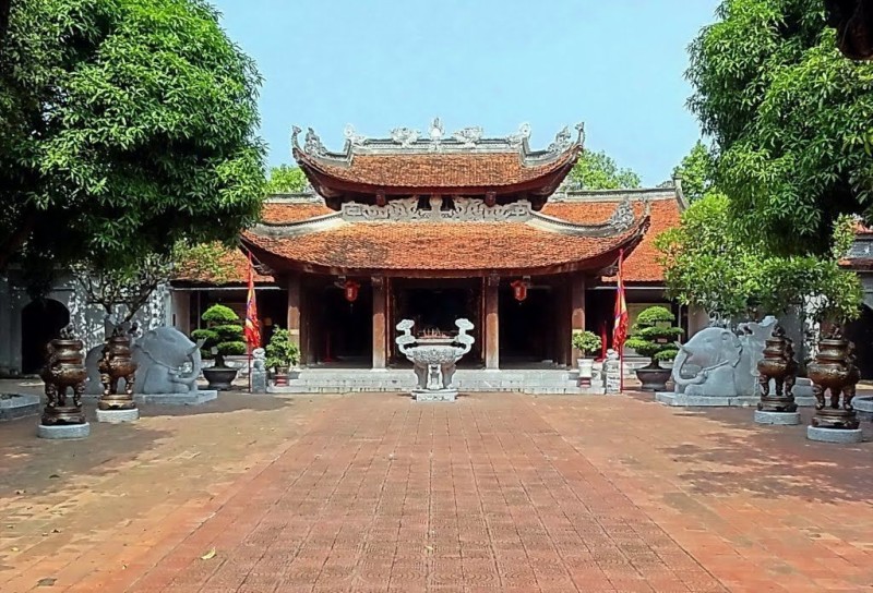 Den do de vuong nha Ly