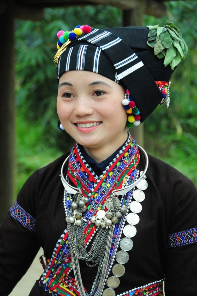 Trang Phục Dân Tộc Truyền Thống Việt Nam – Những Vẻ Đẹp Ẩn Mình