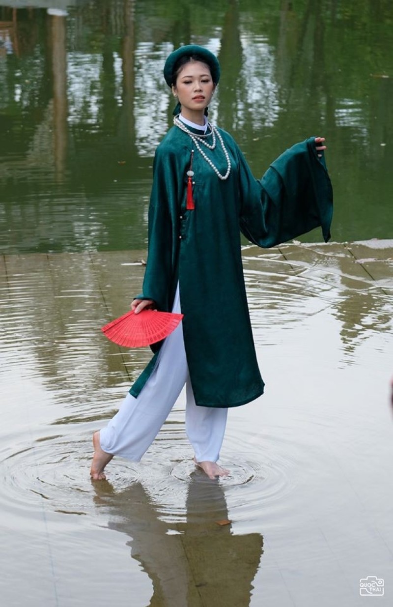Áo giao lãnh 