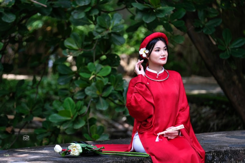 Áo dài giao lĩnh
