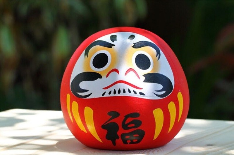 Búp bê Daruma