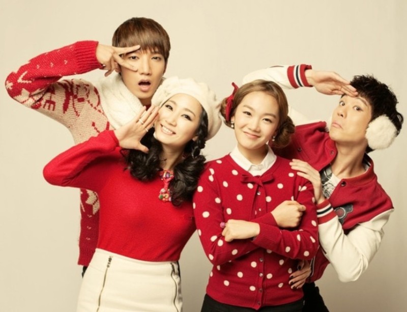 Bài hát Giáng sinh ngọt ngào Snow Candy - Starship Planet