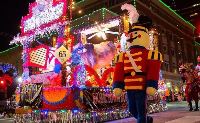 Festival pháo hoa quốc tế Đà Nẵng là festival nổi tiếng Việt Nam 