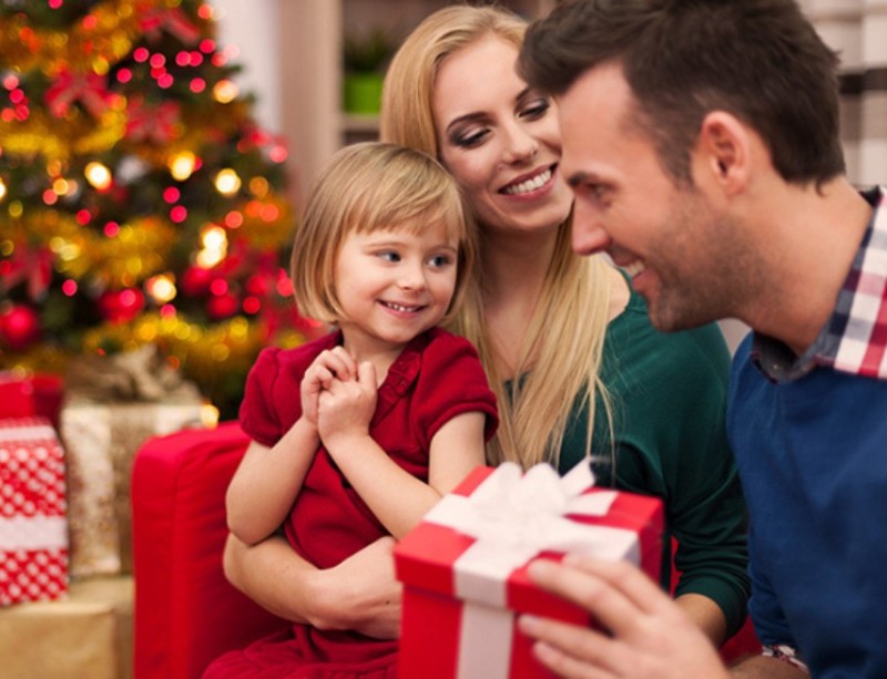 Trò chơi máy thổi tuyết trong màu Noel