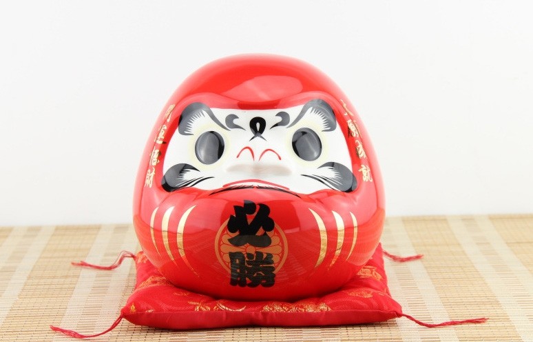 Búp Bê Daruma Nhật Bản - Biểu Tượng May Mắn Bạn Đã Biết?