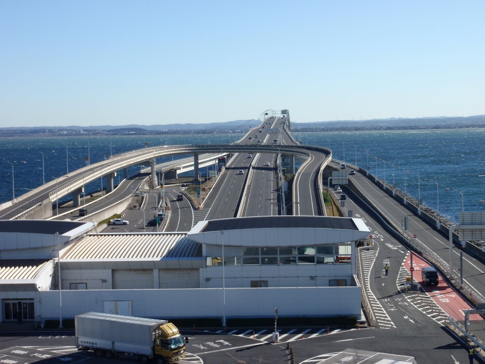 Khám Phá Tokyo Bay Aqua Line – Kỳ Quan Nhân Tạo Ở Nhật Bản