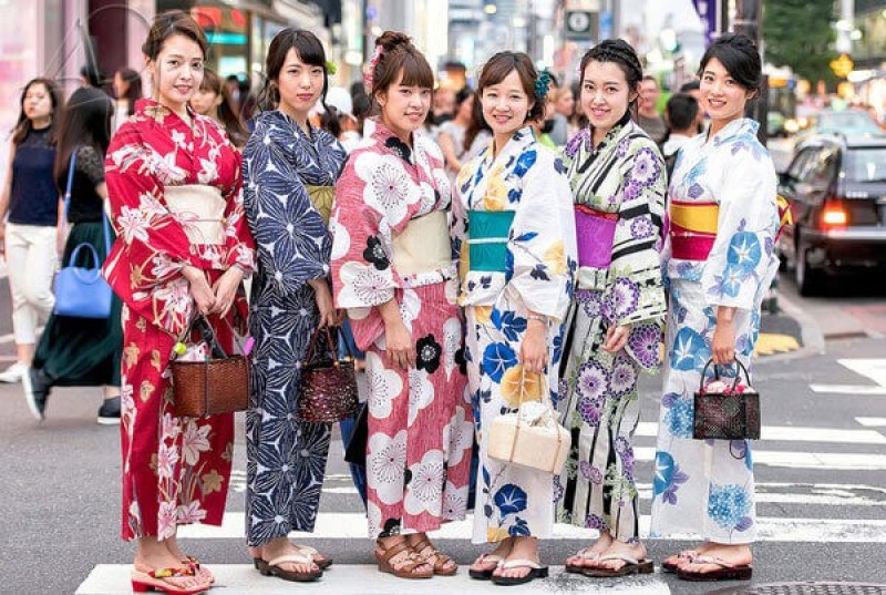 Thiết kế và màu sắc Yukata