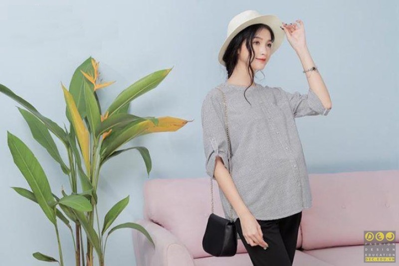 Áo sơ mi vải đũi cực kì duyên dáng, mộc mạc mà cũng không kém phần cá tính luôn cho người mặc sự thoải mái