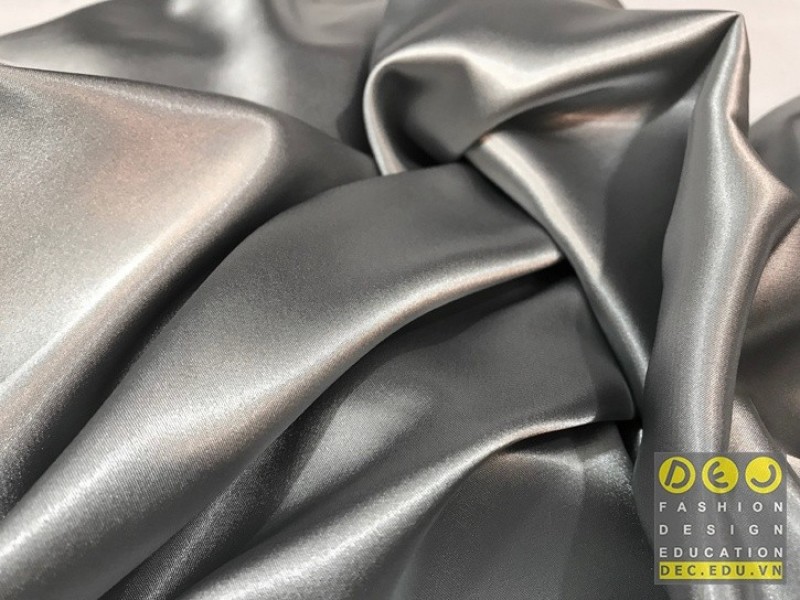 Phân biệt vải polyester charmeuse và lụa charmeuse