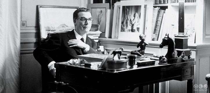 Tìm Hiểu Thương Hiệu Nổi Tiếng Balenciaga