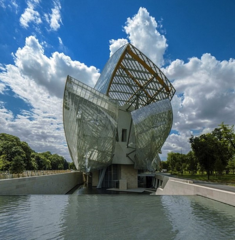 chunghia-giaitoa-ketcau-deconstructivism-1