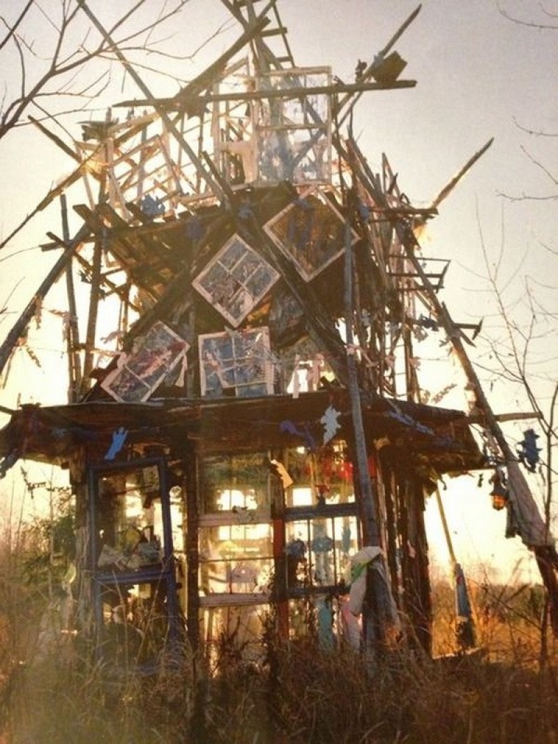nghe-thuat-ben-ngoai-outsider-art-la-gi