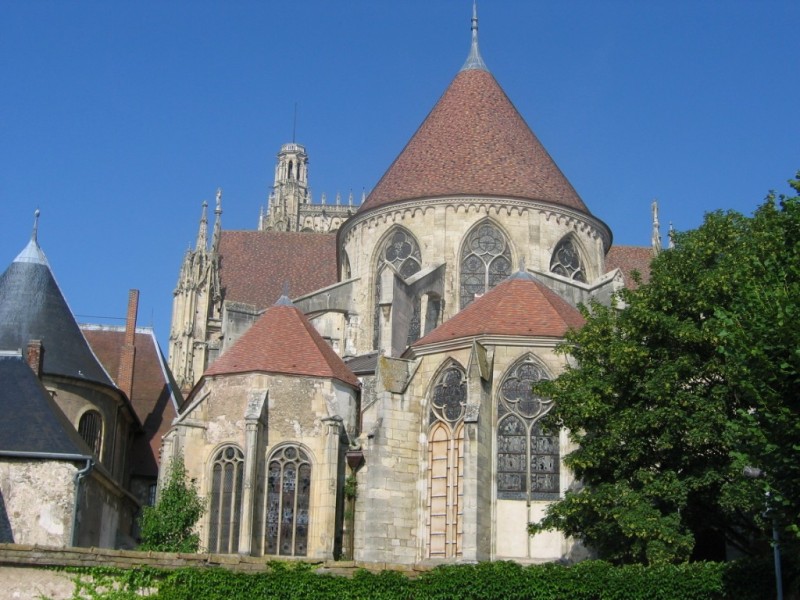kien-truc-gothic-la-gi