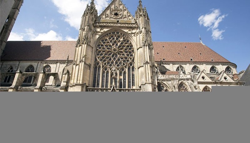 kien-truc-gothic-la-gi