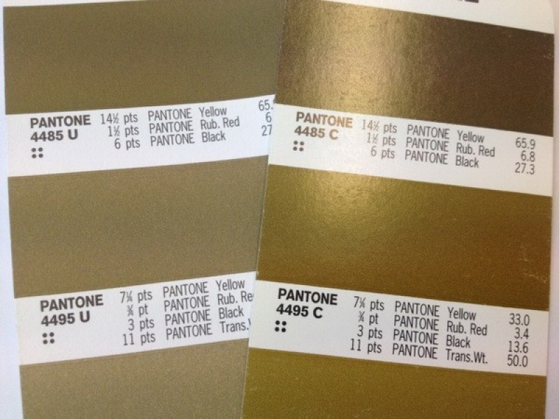 mau-pantone-la-gi_