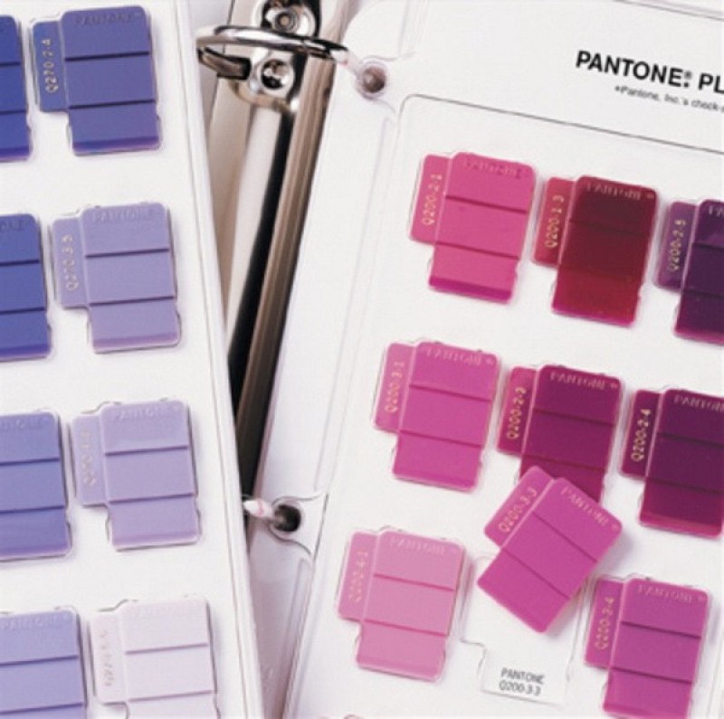 mau-pantone-la-gi_
