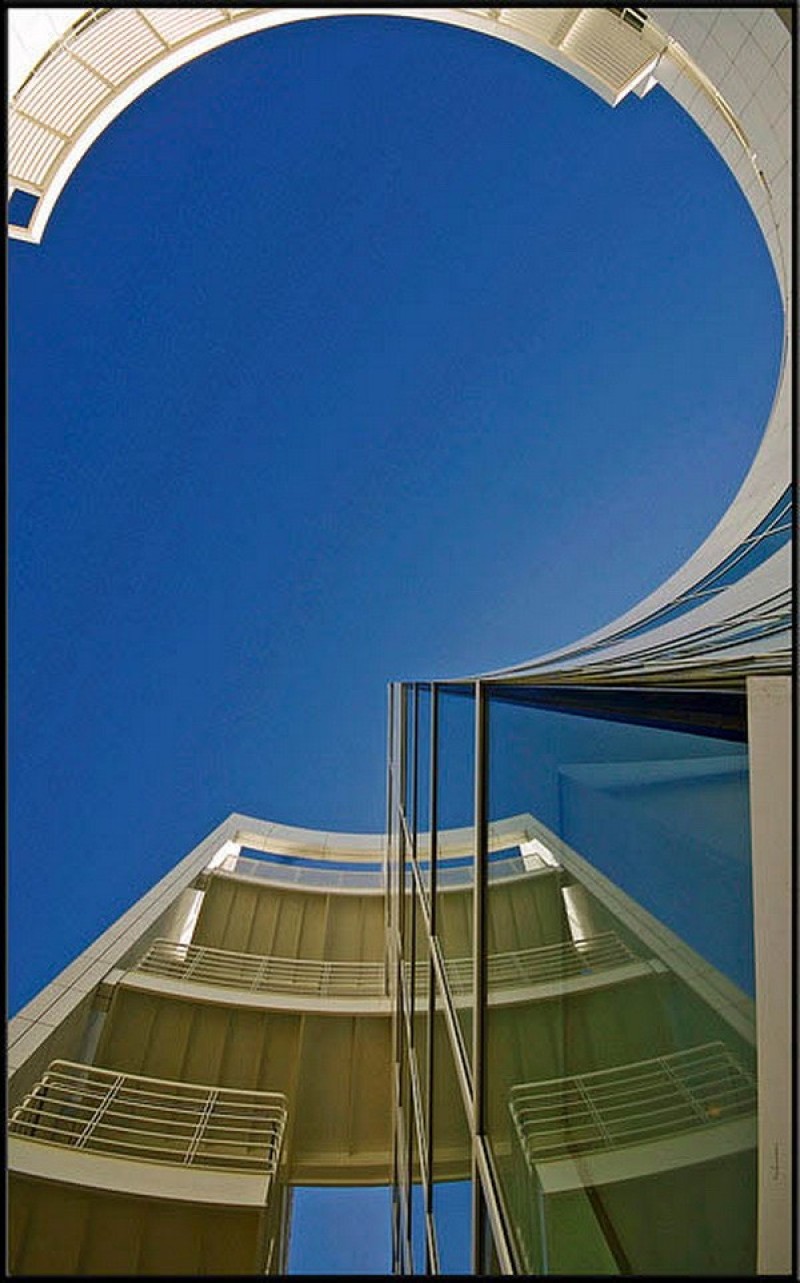 negative-space-la-gi-5