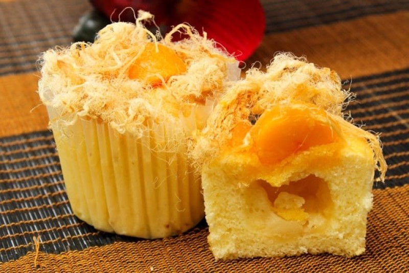 Bánh bông lan trứng muối (Ảnh ST)