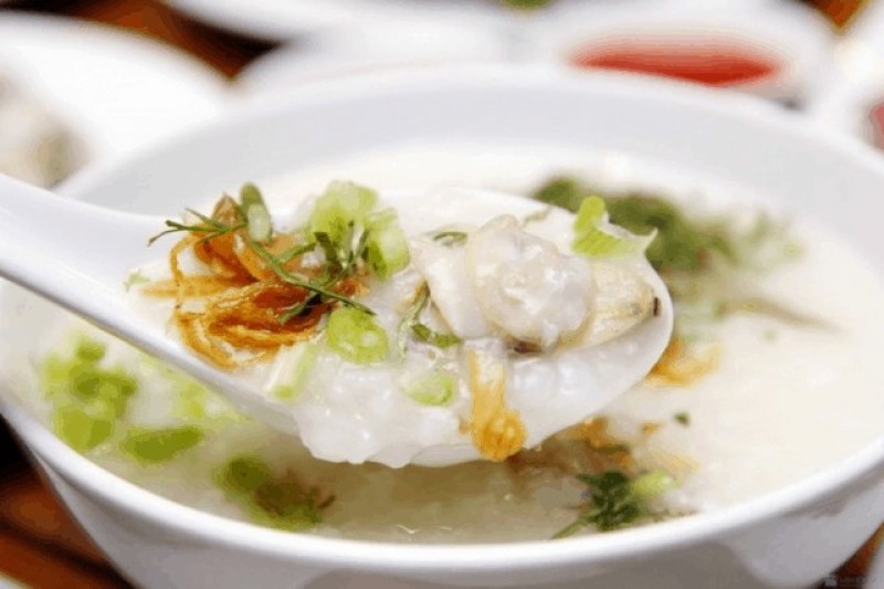 Cháo hàu Long Sơn (Ảnh ST)