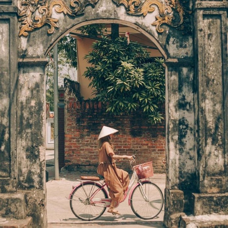 Làng cổ Đường Lâm