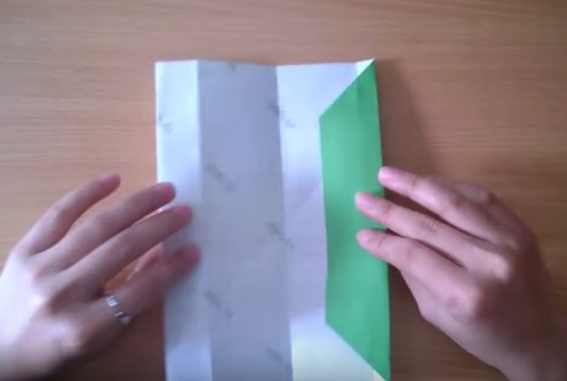 Cách xếp con bướm giấy theo phong cách origami