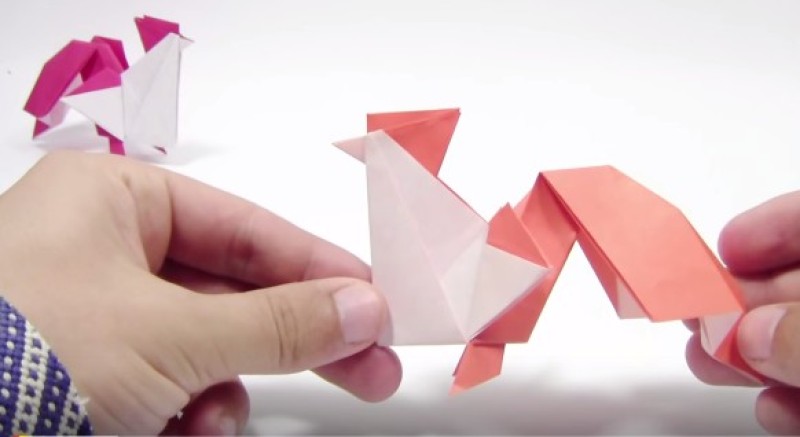 Cách gấp con gà trống bằng giấy