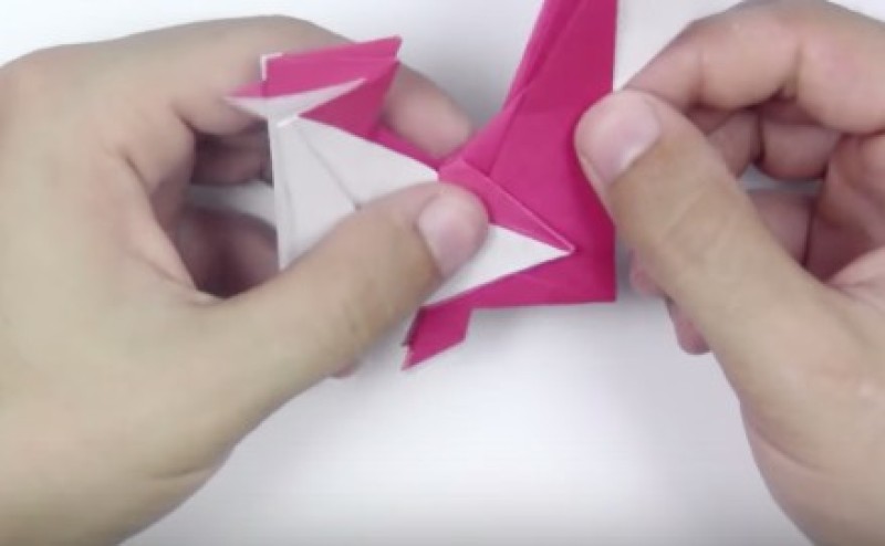 Cách gấp con gà trống