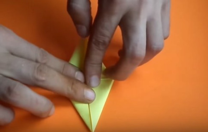 Cách gấp con lạc đà