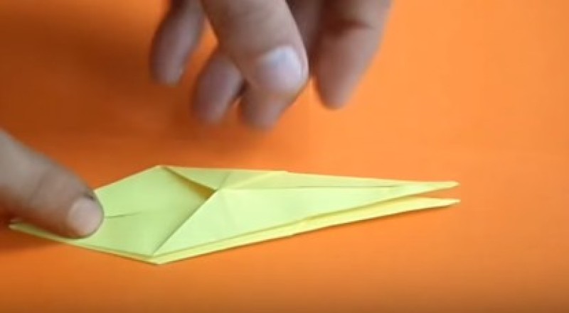 Cách gấp con lạc đà