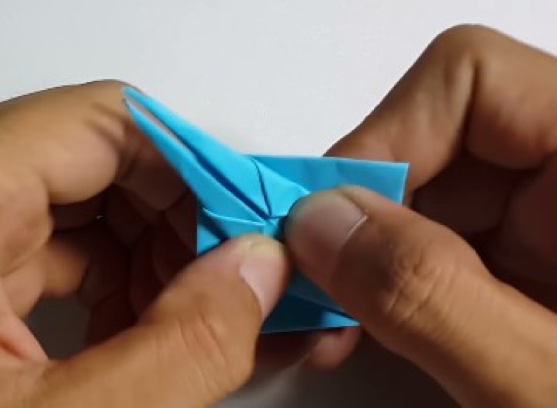 Cách gấp con mực bằng giấy