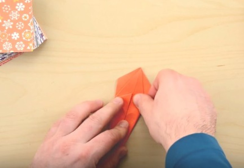 Cách gấp con nhện bằng giấy