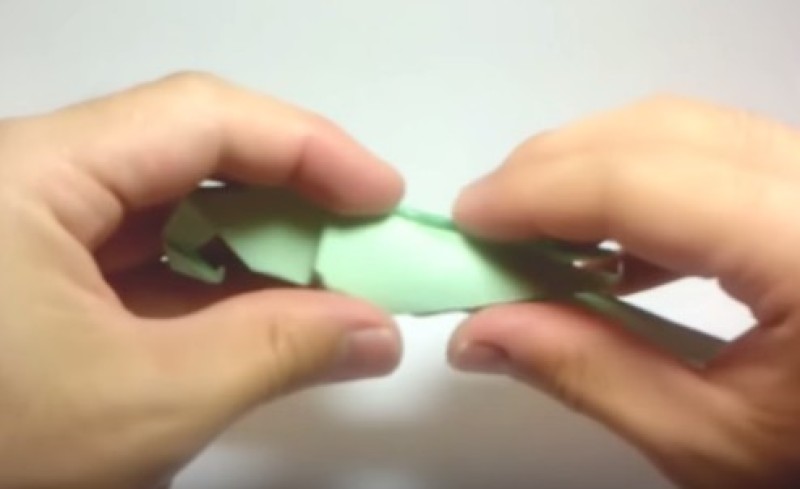 Cách gấp con vẹt bằng giấy