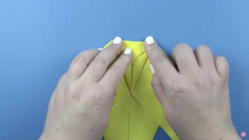 Cách gấp pikachu-Bước 3