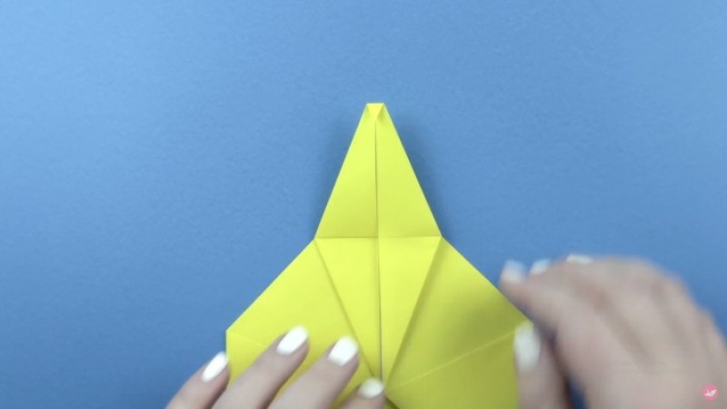 Cách gấp pikachu-Bước 3
