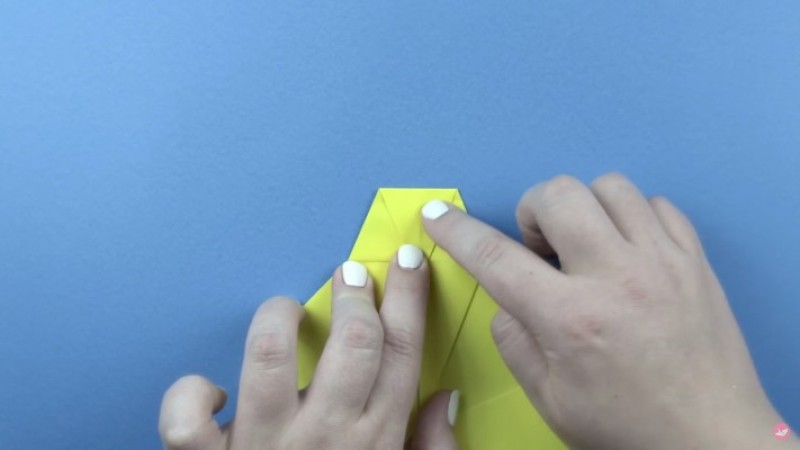 Cách gấp pikachu-Bước 3