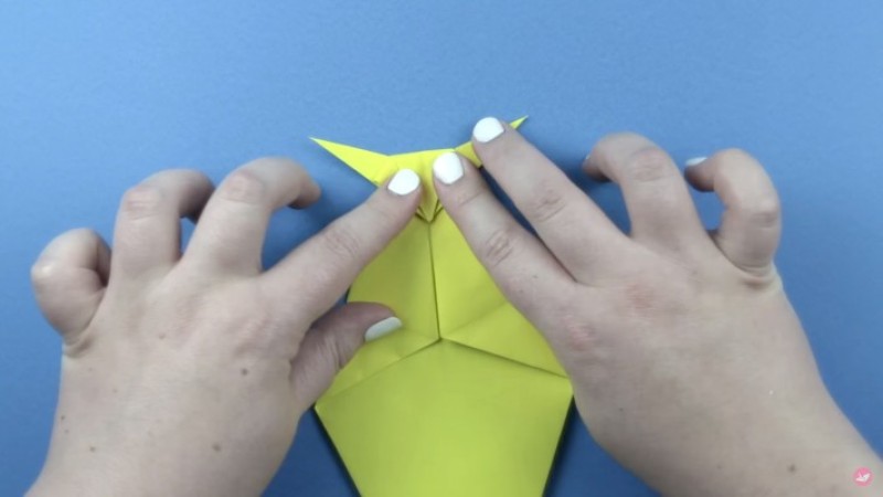 Cách gấp pikachu-Bước 5