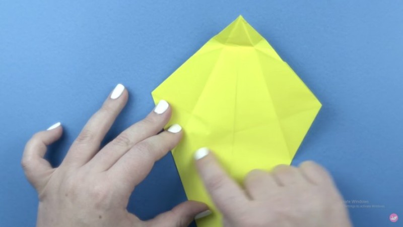 Cách gấp pikachu-Bước 6