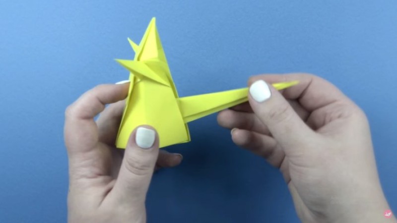 Cách gấp pikachu-Bước 7