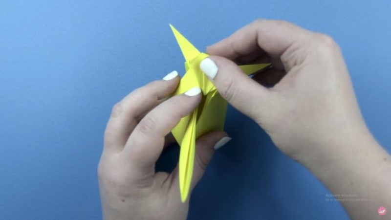 Cách gấp pikachu-Bước 7