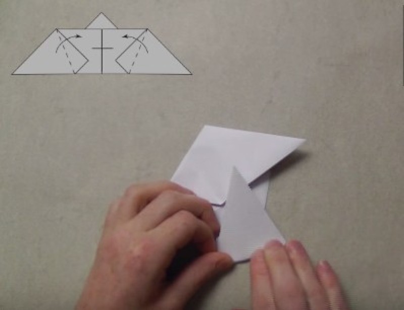 Cách xếp con dơi giấy theo phong cách origami